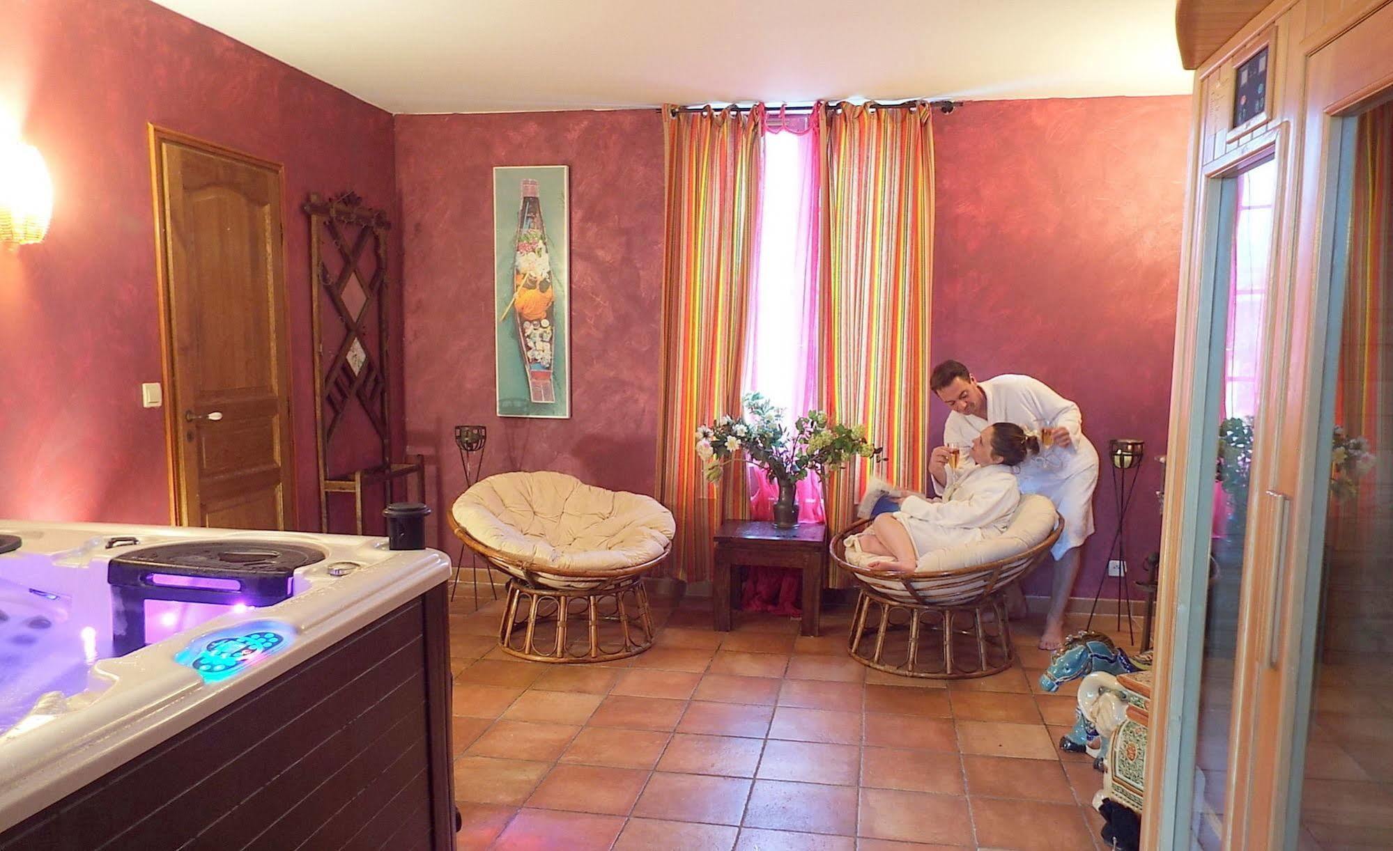 Les Roses De Montherlant Экстерьер фото